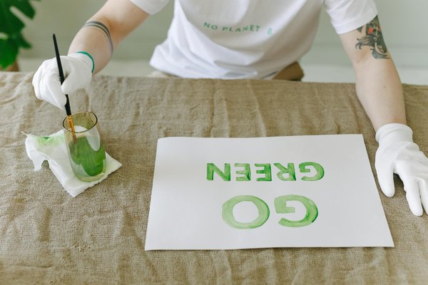 Pourquoi choisir des canapés en cuir pour votre salon ?